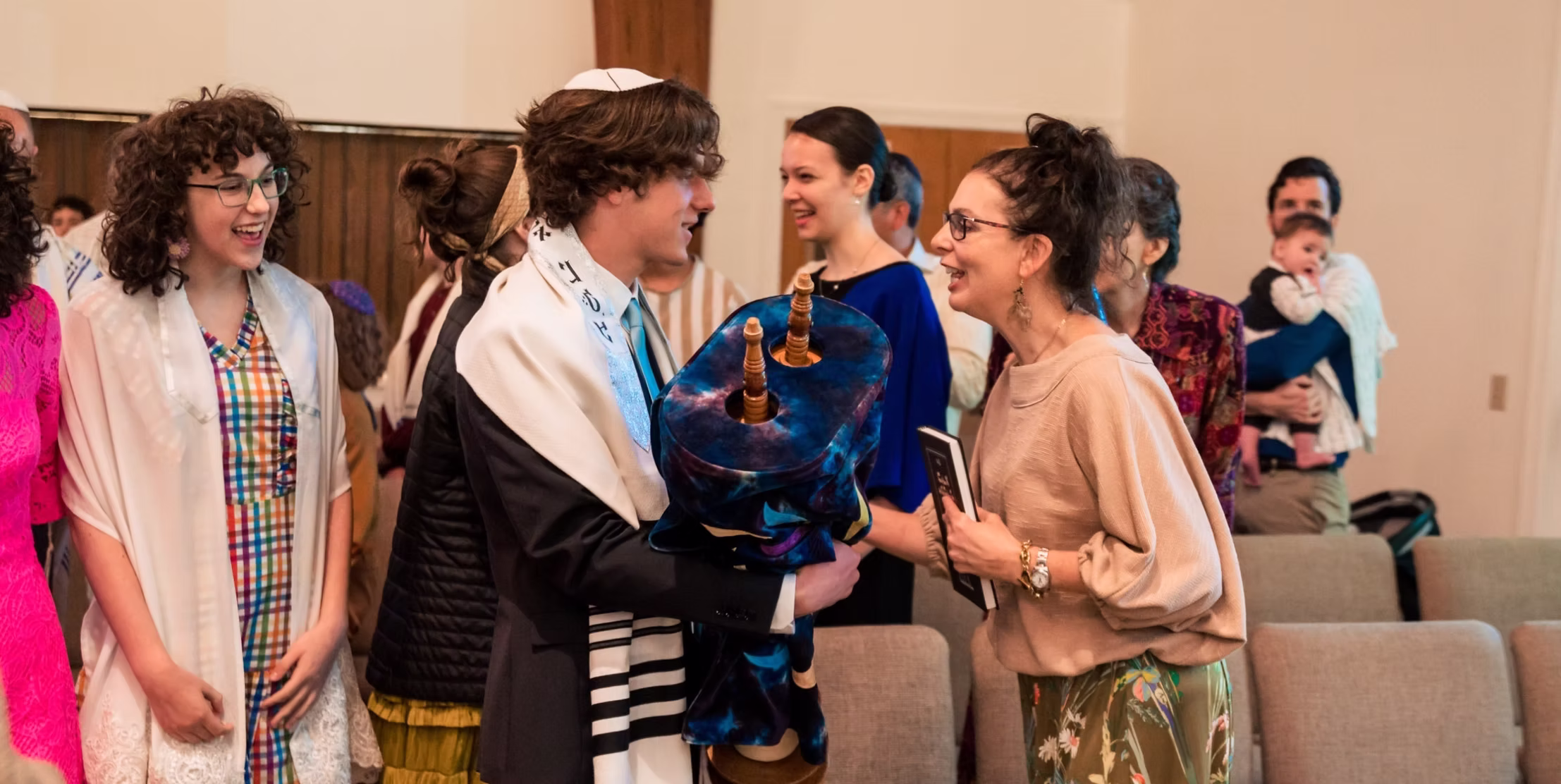 Torah celebration at Sha'arei Shalom